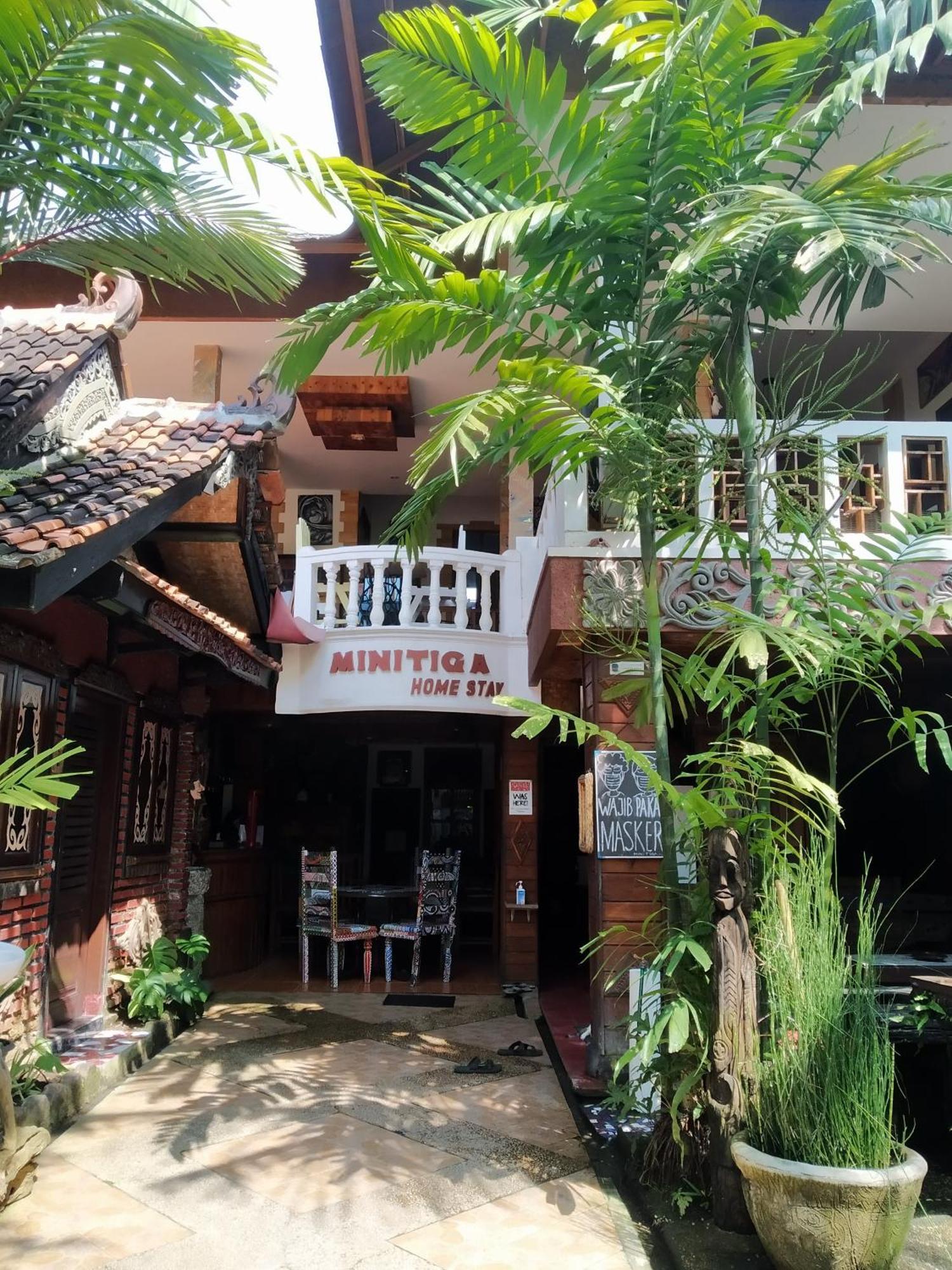 Mini Tiga Homestay Пангандаран Екстер'єр фото
